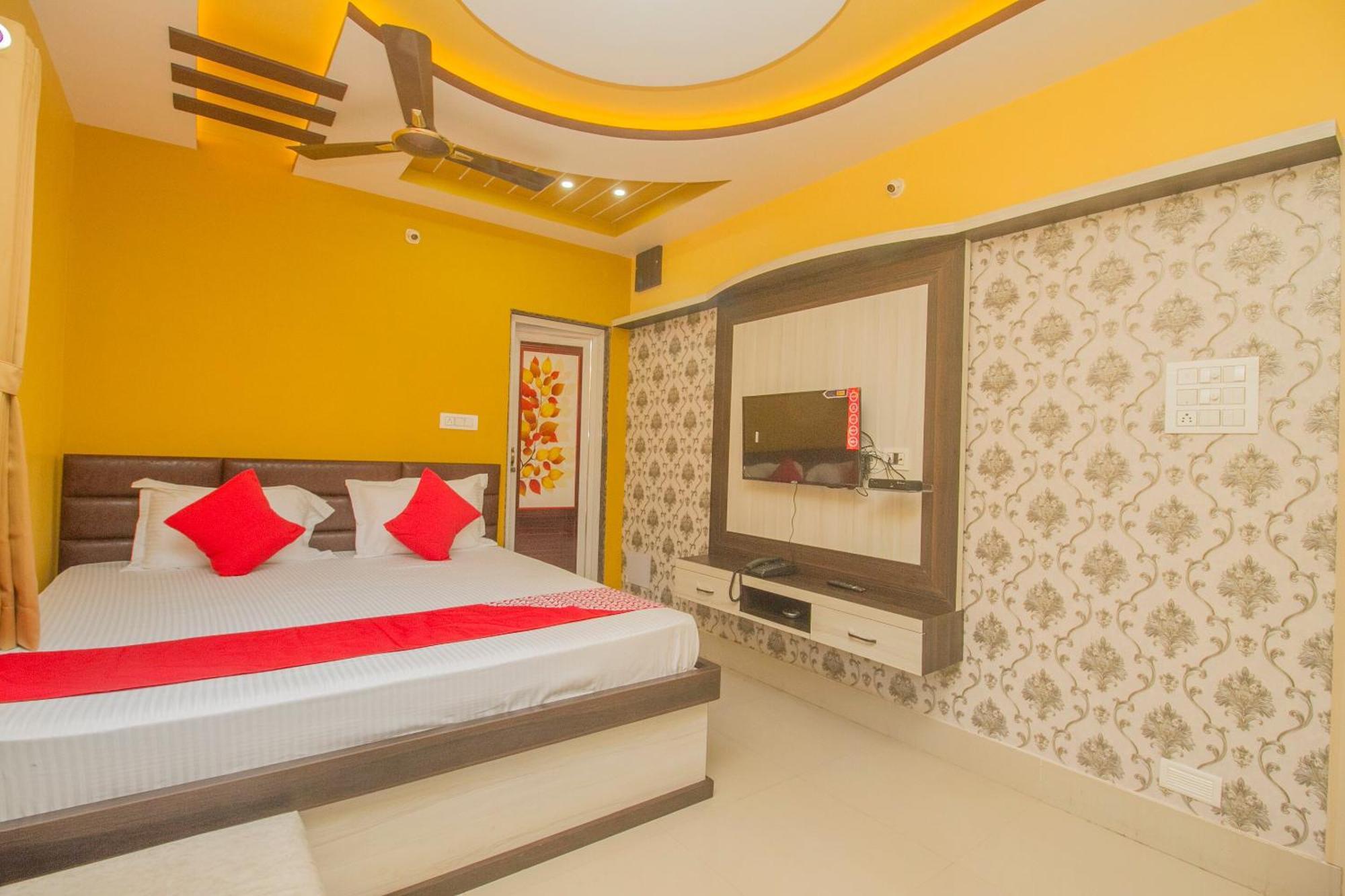 Super Hotel O Kalpana Residency Inn Shiliguri Exterior foto